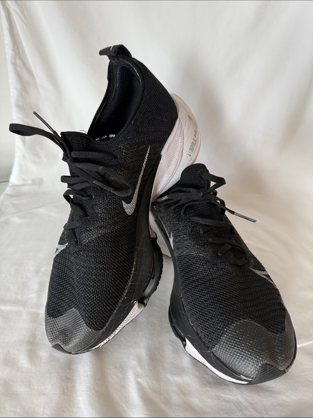 Nike running shoes - tempo next %